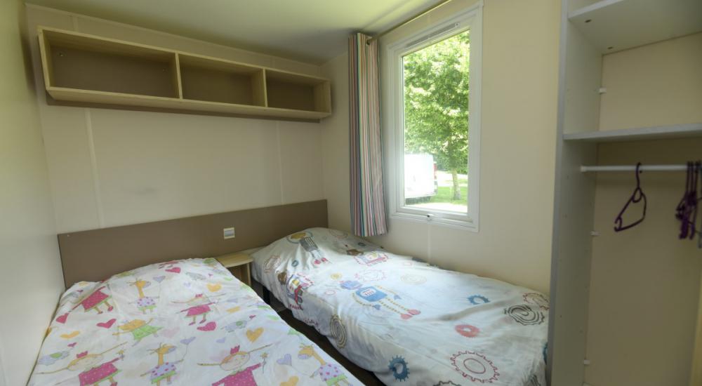 chambre avec 2 lits 90X190